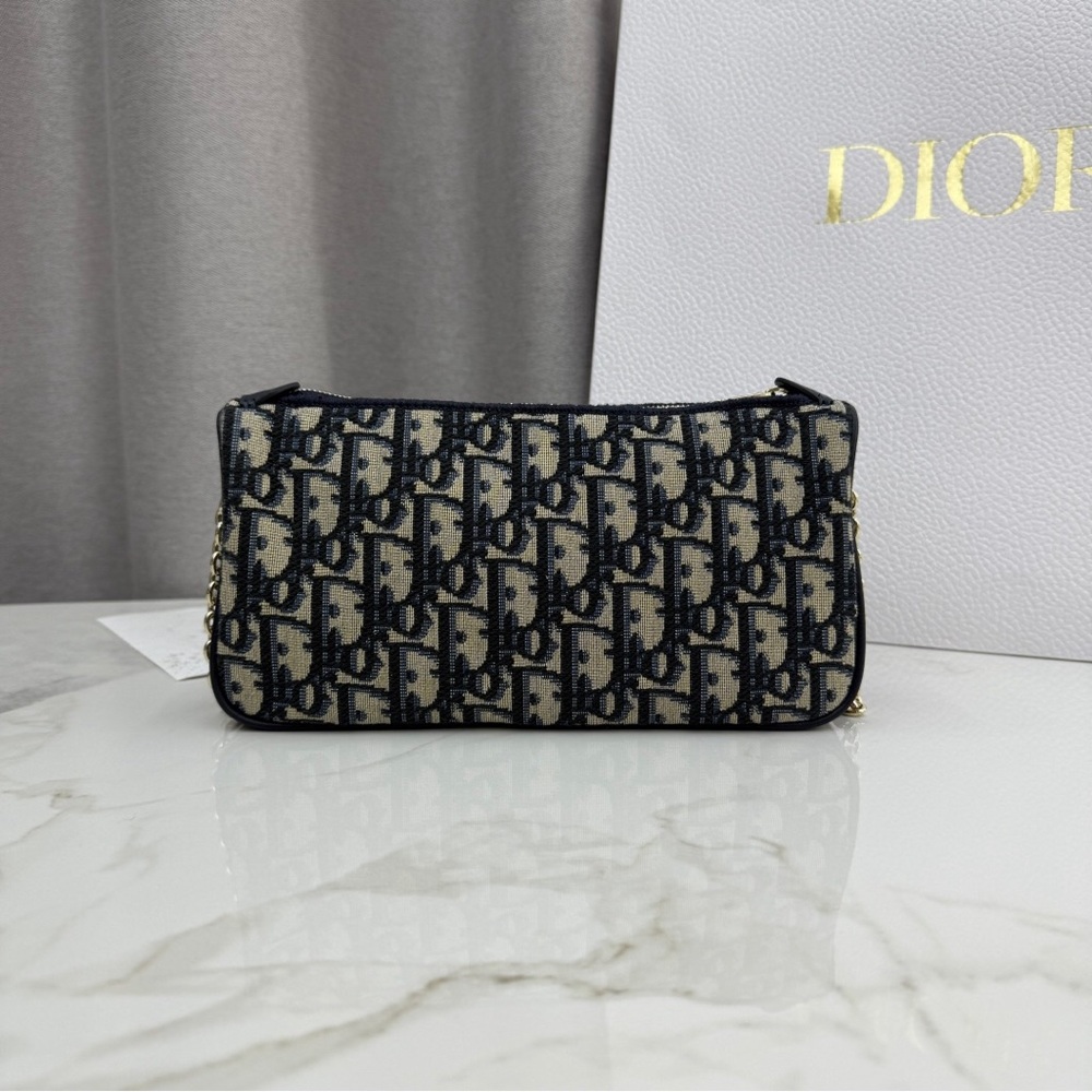 Dior Oblique Canvas Chain Clutch with Bow - Picture 4 of 9